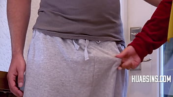 Pelatih Fitness Menggila Dengan Klien Arab Yang Eksotis Dan Menggoda