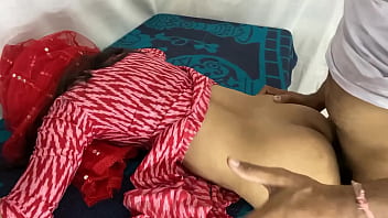 Mengejarnya Dengan Nafsu, Kucurahkan Semua Hasrat Hingga Basah Kuyup