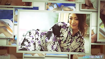 Gadis Asia Menggoda Mengocok Kontol Hingga Muncrat Bagian 22