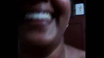 Gadis Desi Ranum Yang Menggoda