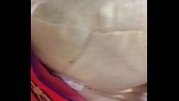Istriku Yang Seksi Merancang Gaya India Yang Menggoda