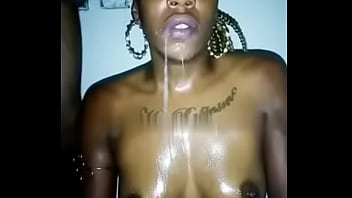 Mengisap Kontol Dengan Penuh Gairah Dan Nafsu
