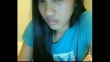 Gadis Indonesia Seksi Menggoda Di Camfrog