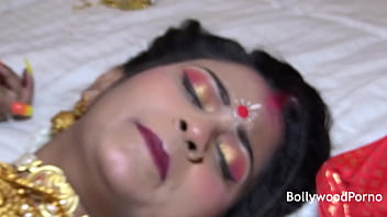 Malam Pertama Pengantin Baru India Sudipa, Bercinta Keras Dan Ditumpahi Sperma Di Dalam – Suara Hindi