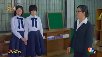 Dihajar Habis-habisan Oleh Cewek Asia Korea Dan Jepang Yang Seksi