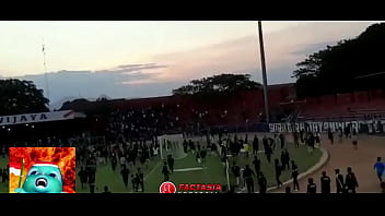 Gila! Suporter Indonesia Bikin Budaya Baku Hantam Jadi Lebih Panas Dan Menggoda