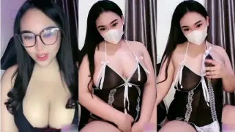 Nyonya Berdada Montok Dengan Kostum Pelayan Yang Menggoda