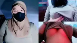 Ukhti Asyik Meremas Payudara Besar Di Live Streaming