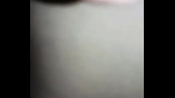 Desi Bhabhi Melompati Batang Keras Yang Menantang