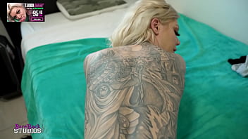 Karma Rx, Bibi Tiri Yang Horny Beraniiku Hanya Masukkan Ujungnya Ke Pantatnya