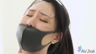 Gadis Tionghoa Brunette Yi Ruo Menggila Dalam Aksi Ranjang Yang Panas Membara.