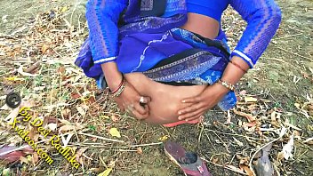 Gadis Desa India Dengan Bulu Kemaluan Alami Bercinta Di Alam Terbuka Bersama Desi Radhika