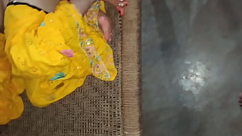Gairah Malam Panas Kakak Tiri India Dan Adik Tiri Yang Menggoda