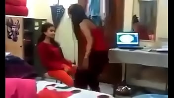 Masti Bhara Hostel Life: Bistar Par Rang Jamane Wali Kahaniyan