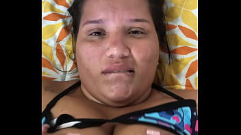 Hijastro Me Folla En Casa Mientras Su Papá Está Ausente