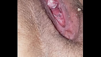 Istri Desi Buang Air Kecil Dengan Penuh Gairah