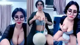 Sandra Cantik Ebot Binal Menggoda Di Mango Live