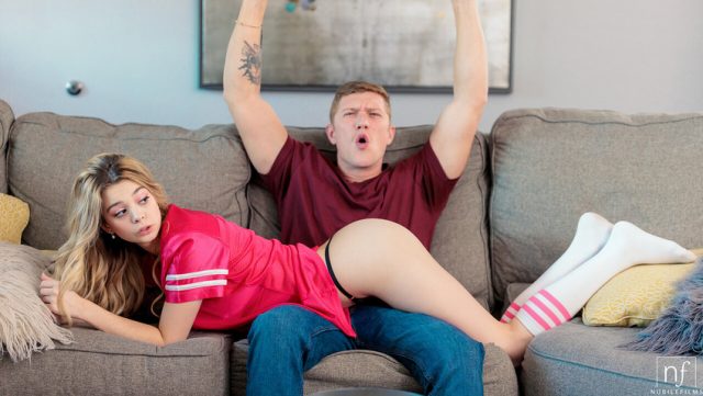 Sentuhan Di Sini Bawa Molly Little Dan Oliver Flynn Menuju Kemenangan Di Nubile Films