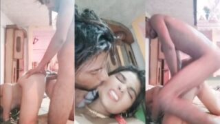 Video Porno India Panas: Cowok Lokal Ngentot Pacarnya Yang Seksi