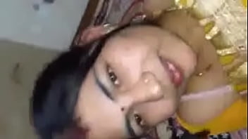 Gadis India Yang Menggoda Dan Penuh Gairah
