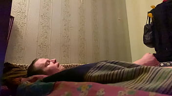Mengebiri Pantat Ibu Malam Rusia Yang Tak Pernah Puas