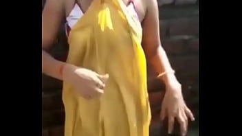 Video Mandi Bhabhi Desi Yang Menggoda