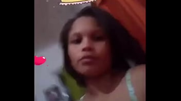 Gadis Seksi Menggoda Di Siaran Langsung Tango