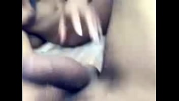 Bhabhi Desi Yang Baru Menikah, Ngesot Dan Dikentut