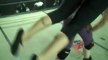 Video Gadis Panas Menggebrak Ranjang Dengan Gaya Banting Liar.