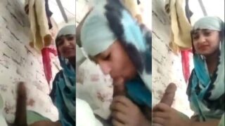 Gadis India 18 Tahun Mengocok Kontol Dengan Mulut Genitnya