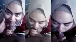 Goyangan Maut Cewek Berhijab Di Kantor