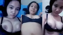 Tante Berbaju Hitam Yang Menggoda