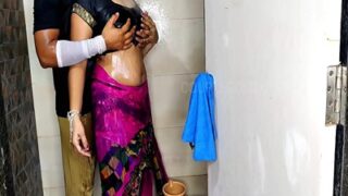 Video Panas Bhabhi Dan Devar Mesra Di Kamar Mandi