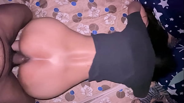 Tuan Rumah Menggunduli Memek Pembantu India Sampai Puas