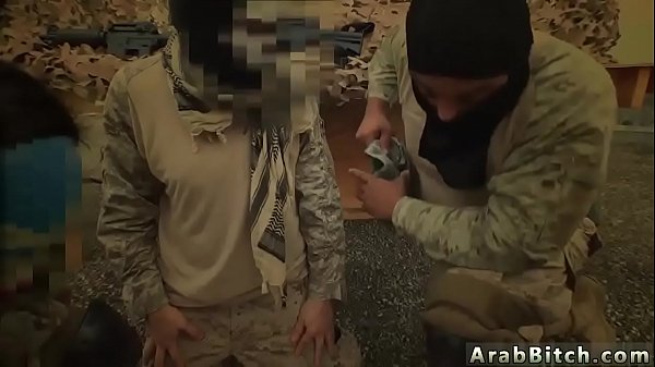 Kantor Arab Dan Rumah Panas, Cewek Kerja Lokal Dengan Pantat Besar