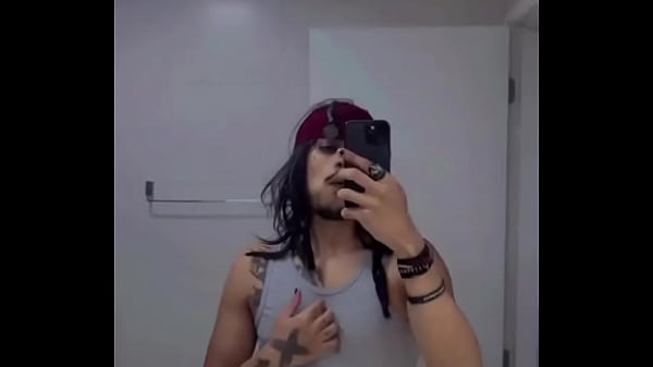Petualangan Malam Panas Bersama Kapten Yang Menggoda