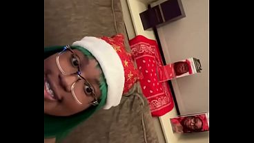 Hidup Penuh Gairah Di Malam Natal Yang Panas