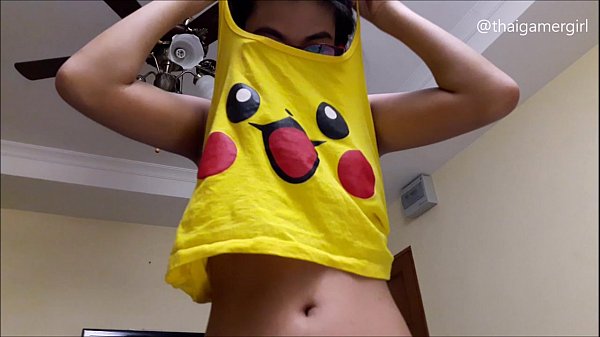 Gadis Asia Bugil Di Kamera Bertanya: “mau Diapain Tubuhku Kalau Kau Ngentot?”