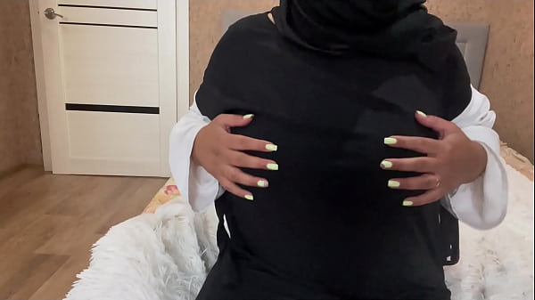 Jasmine Si Ibu Rumah Tangga Arab Tanpa Celana Dalam