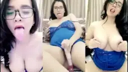 Ibu Hamil Bergairah Main Dildo