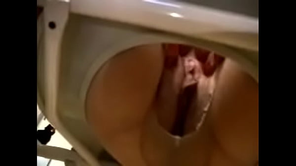 Perawat Zoe Dengan Kaus Kaki Transparan Dan Klitoris Besar Di Siaran Langsung