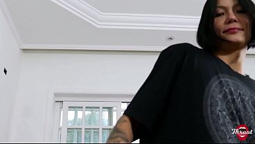 Jilatan Liar Gadis Jepang Yang Menggairahkan