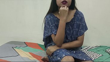 Gadis India Berganti Baju Di Depan Kakak Tiri Yang Sedang Nonton Video Mesum