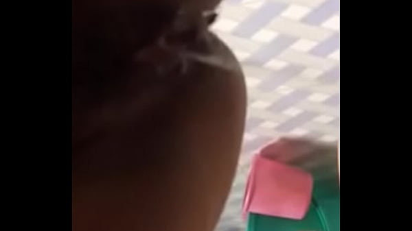 Gadis Desi Tak Berdosa Melepas Hasrat Di Balik Pintu