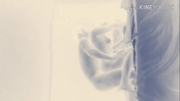 Menggila Dengan Sepupu Panasku