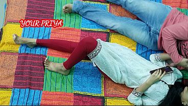 Gadis Muda Panas Pertama Kali Bercinta Dengan Saudara Tirinya, Rekaman Rumahan Dengan Suara Seru Dalam Bahasa Hindi
