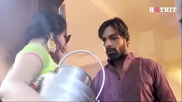Desi Bhabhi Nungging Siap Ditongkrongin