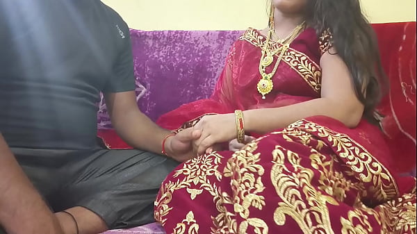 भाभी ने अपनी सुहागरात के दिन, मस्त घाघरा-चोली में सजकर, पति से पहले अपने देवर की चूत का मजा लिया