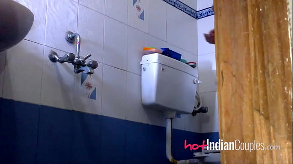 Bercinta Di Kamar Mandi: Pasangan India Shilpa Raghav Beraksi Panas