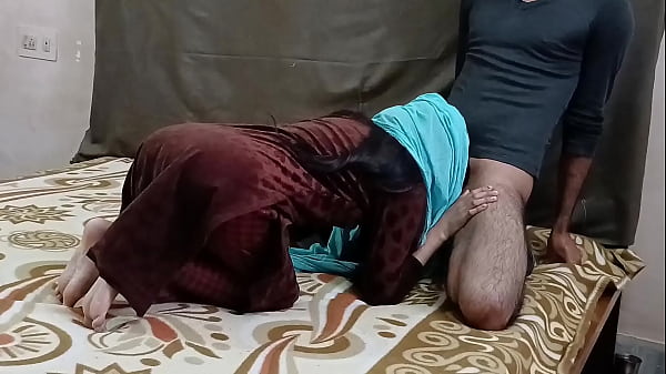 Priya Bhabhi Panas Di Kamar, Ngentot Sampai Keluar Asap Saat Musim Dingin